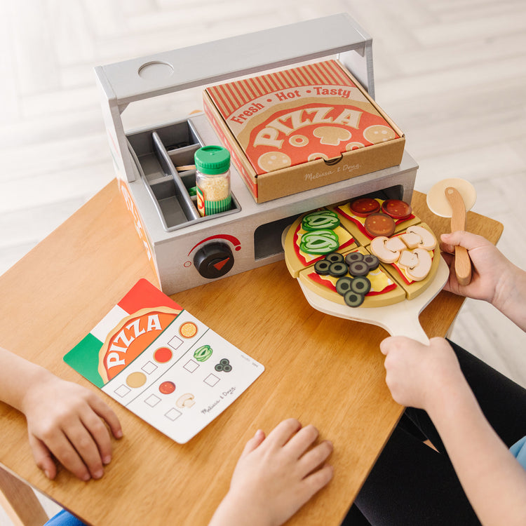 Top & Bake Pizza Counter - Wooden Play Food